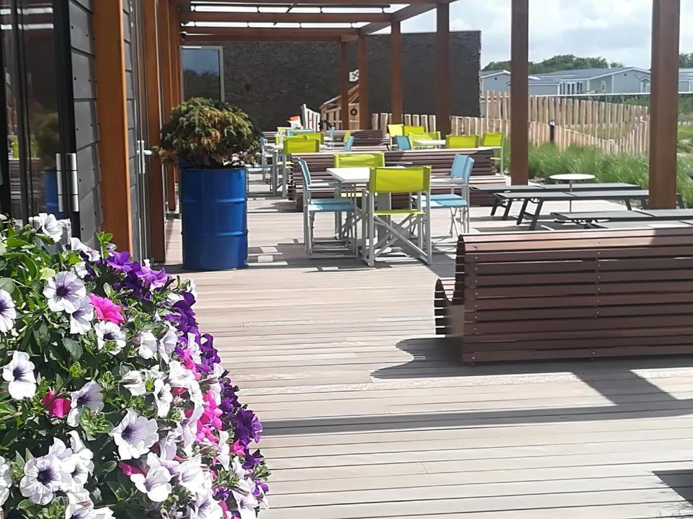 Vakantiepark De Boomgaard Westkapelle Bagian luar foto