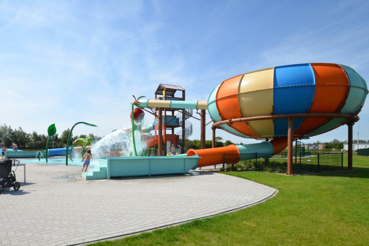 Vakantiepark De Boomgaard Westkapelle Bagian luar foto